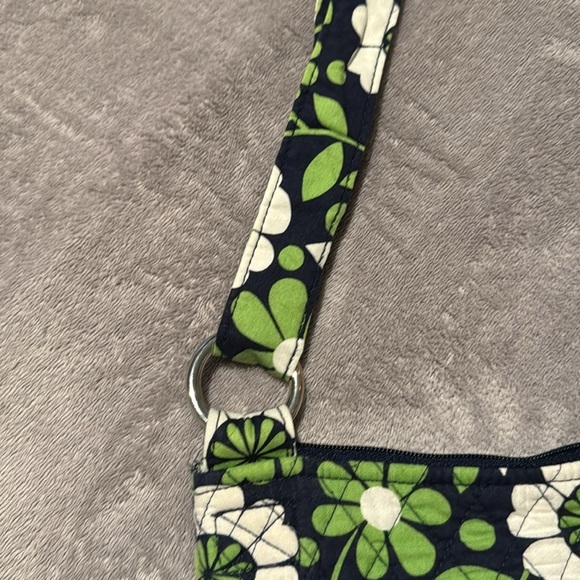 Vera Bradley -Navy Green White -Floral Nightingale -Crossbody Shoulder Bag Purse - Picture 6 of 16